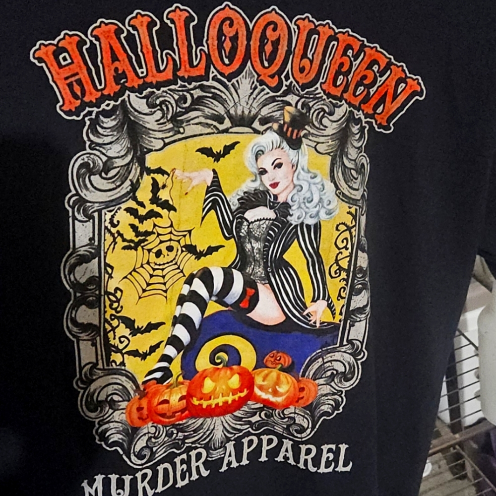 HalloQueen Pinup (Halloween) shirt